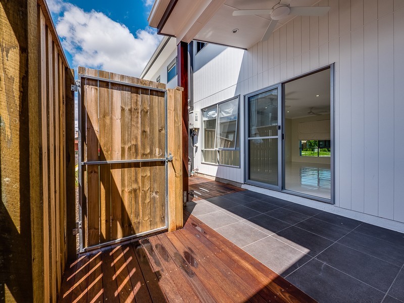 16 Warrumbungle Parade, Fitzgibbon QLD 4018