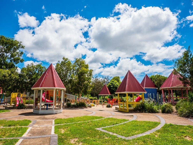 16 Warrumbungle Parade, Fitzgibbon QLD 4018