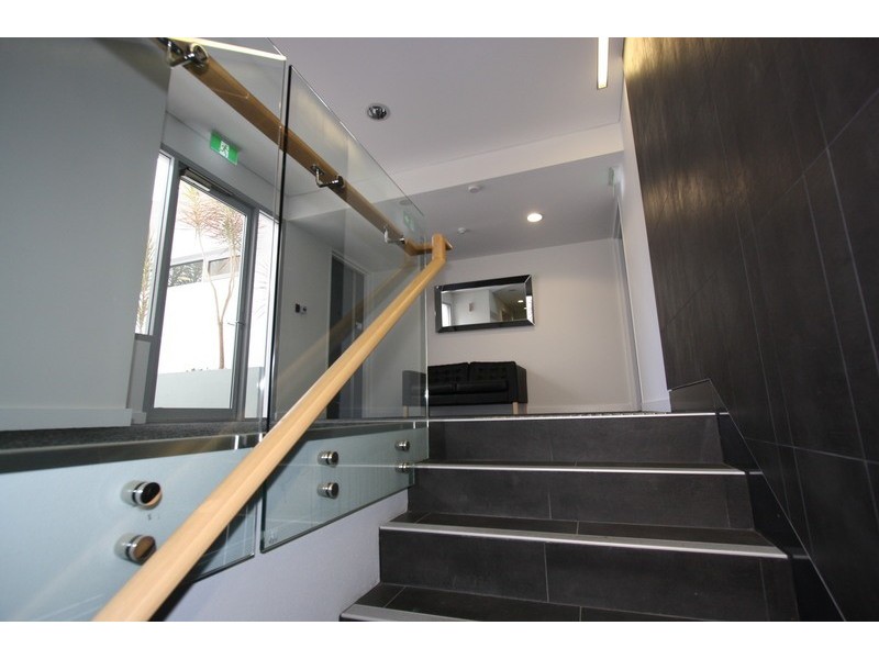 2/1 – 3 Brixton Street, Cottesloe WA 6011