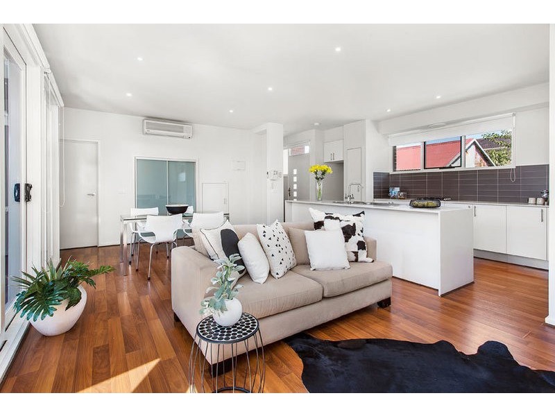 3/12 Kingsville St, Kingsville VIC 3012