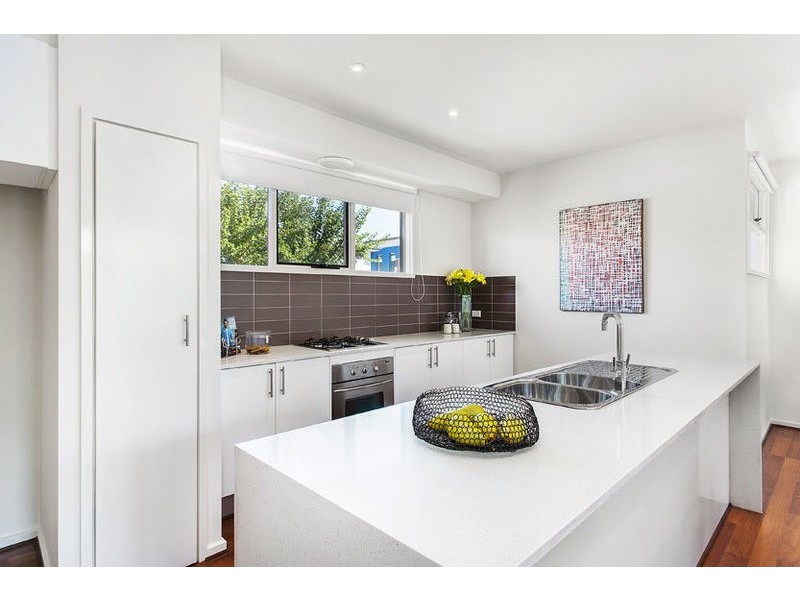 3/12 Kingsville St, Kingsville VIC 3012