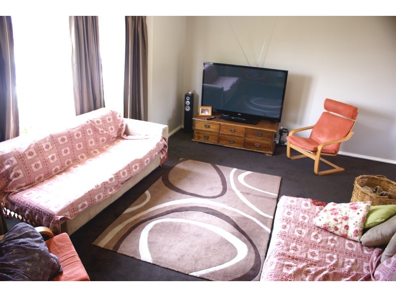 18 Shale Court, Delahey VIC 3037