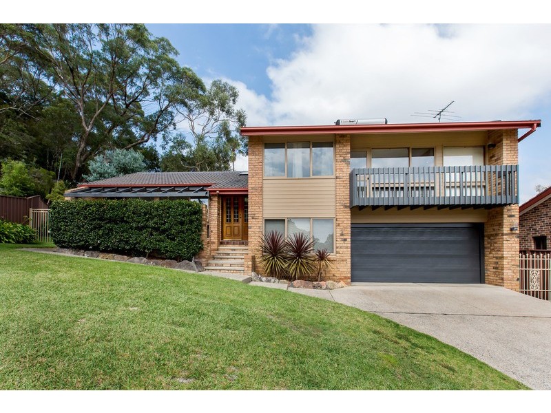 4 Lochness Place, Engadine NSW 2233