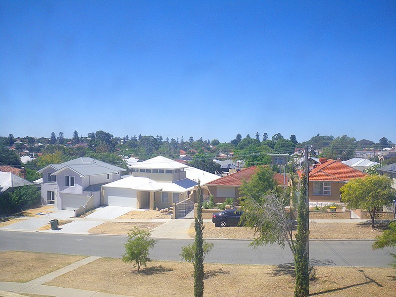 18/94 Lefroy Road, Beaconsfield WA 6162