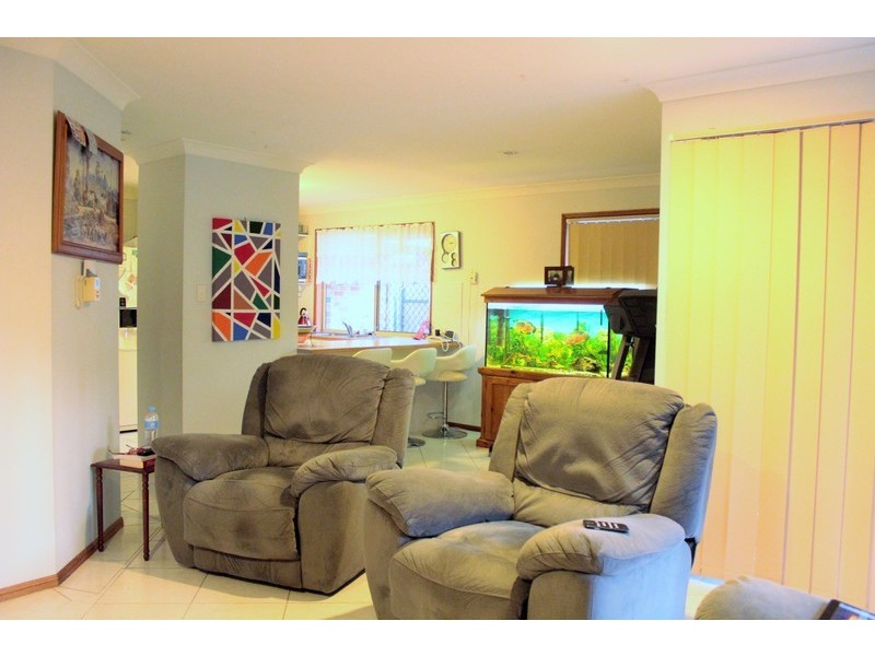 23 Serrata Circuit, Forest Lake QLD 4078