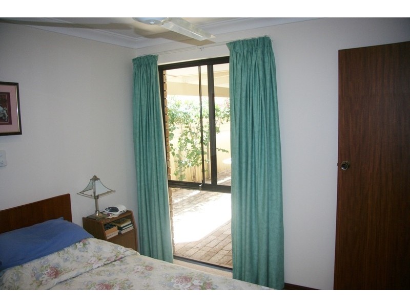 17 Alconbury Rd, Kingsley WA 6026