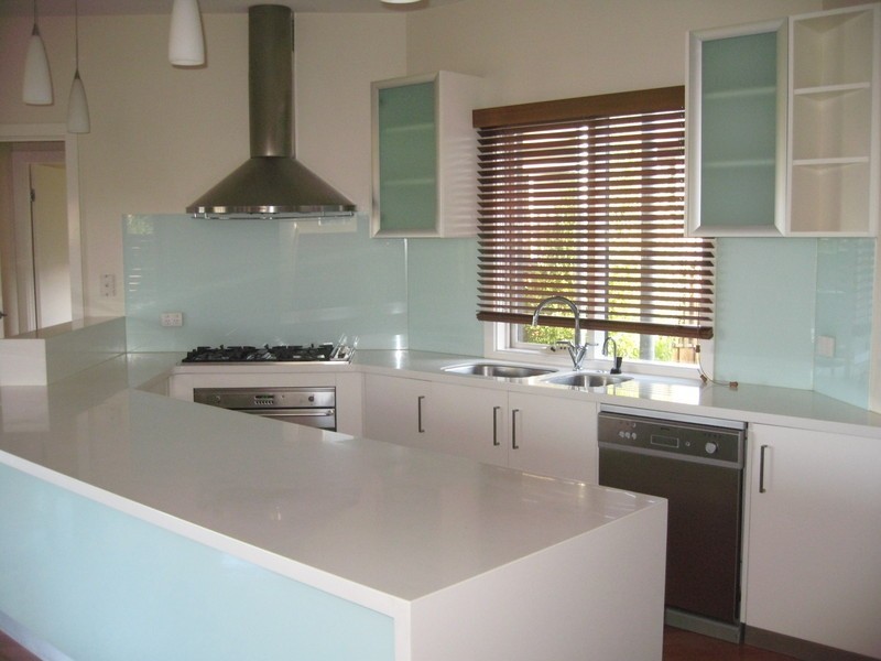 22 Riverglades drive, Sanctuary Lakes VIC 3030