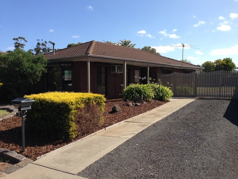 2 Oxley Court, Wyndham Vale VIC 3024