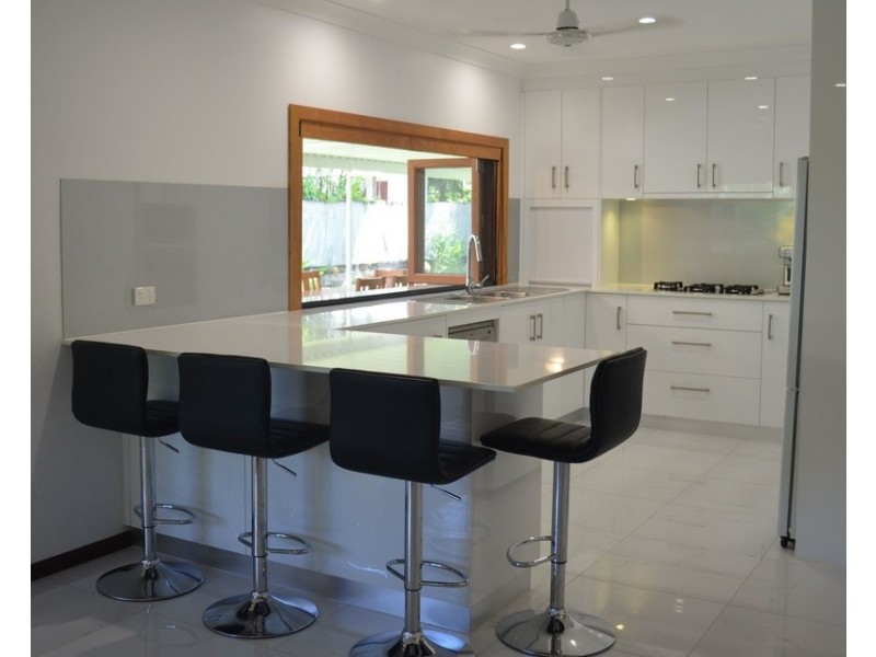 19 Isaac Smith Close, Kewarra Beach QLD 4879