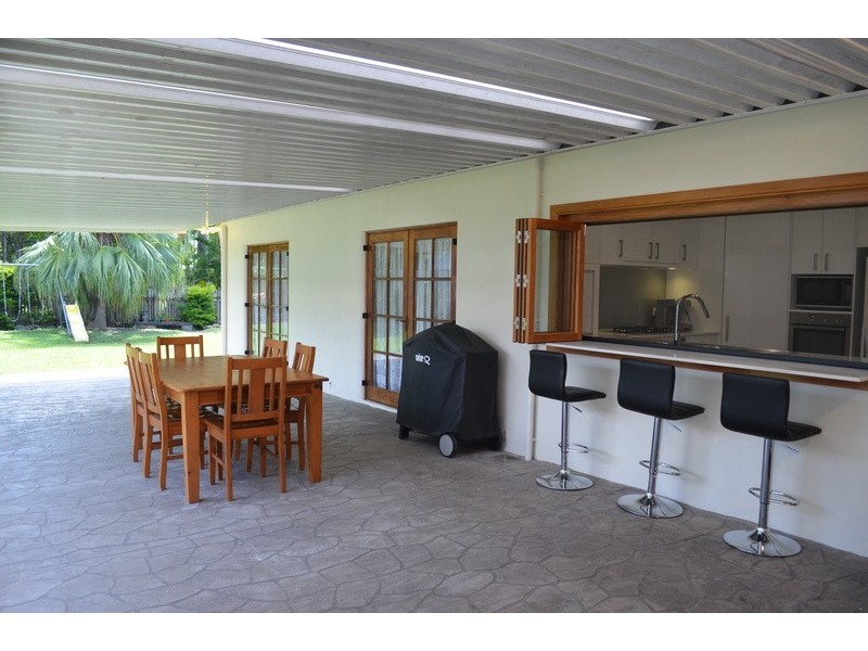 19 Isaac Smith Close, Kewarra Beach QLD 4879