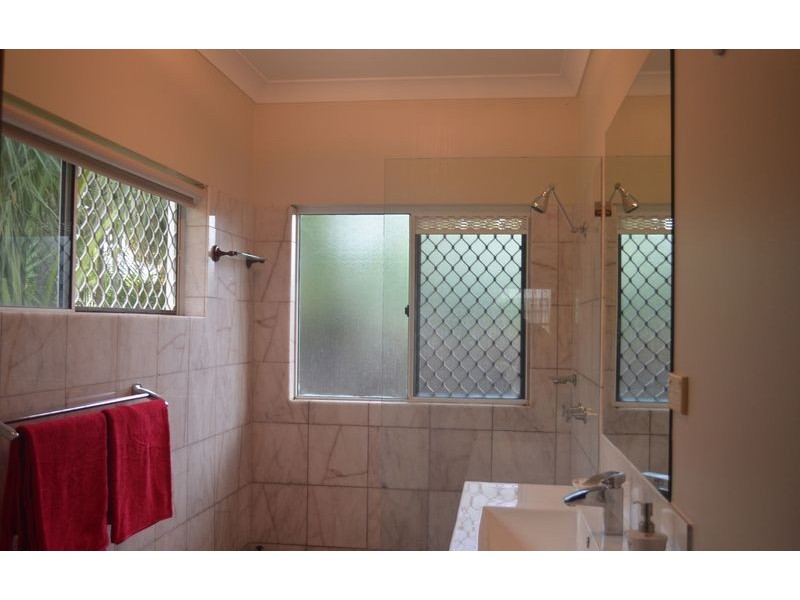 19 Isaac Smith Close, Kewarra Beach QLD 4879