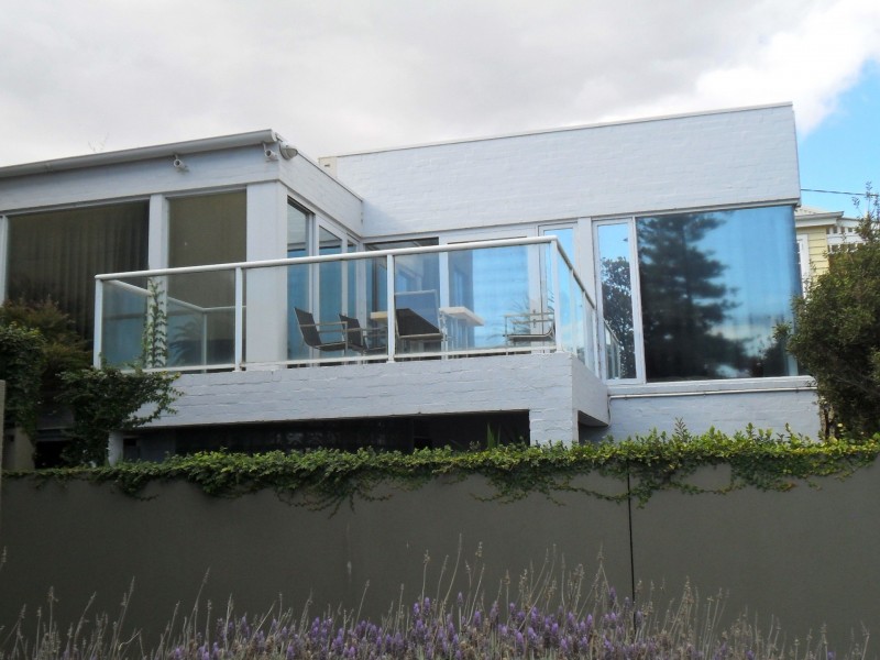 3 Small St, Hampton VIC 3188