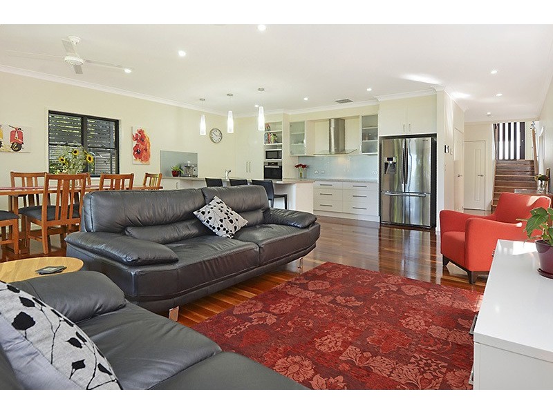 54 Willmington Street, Newmarket QLD 4051