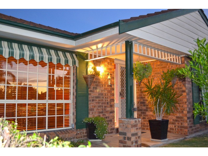 11 Harradine Crescent, Bligh Park NSW 2756