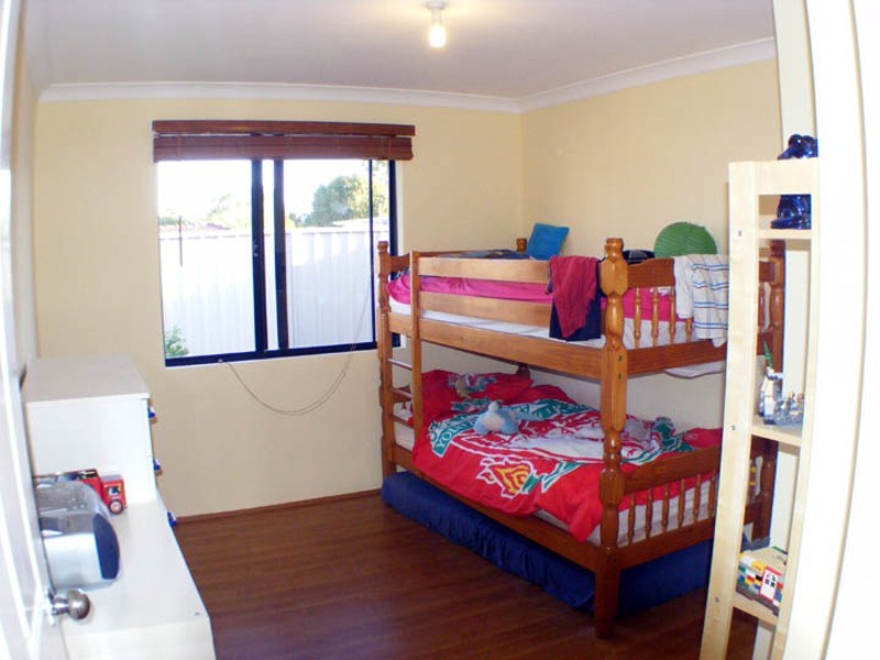 43 Kippilaw Loop, Carramar WA 6031