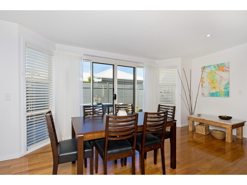 11/1333 Ocean Drive, Lake Cathie NSW 2445