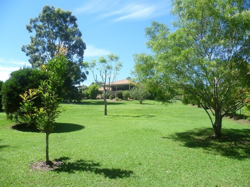 5 Burgundy Drive, Morayfield QLD 4506