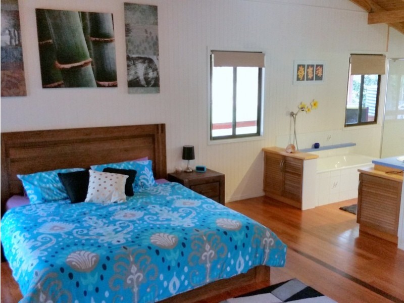 12 Tanglewood Close, Pomona QLD 4568