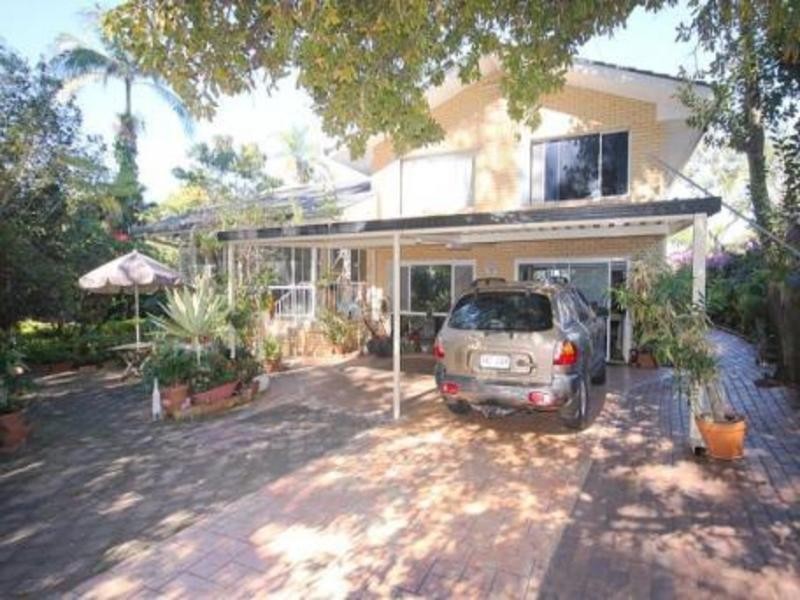 12 Drury Avenue, Southport QLD 4215