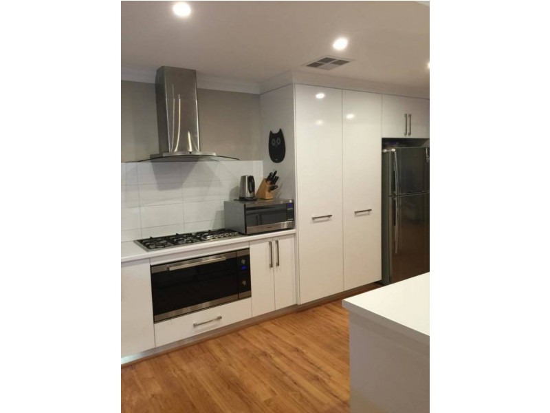 35a Bankhurst way, Greenwood WA 6024