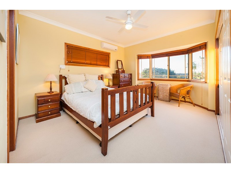 5 Axel Place, Sinnamon Park QLD 4073