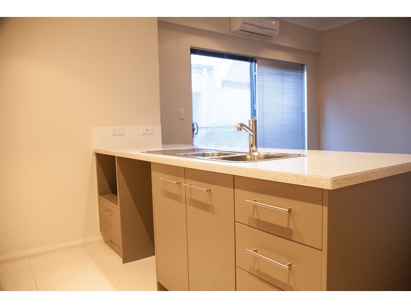 21 GAUDI WAY, Clarkson WA 6030
