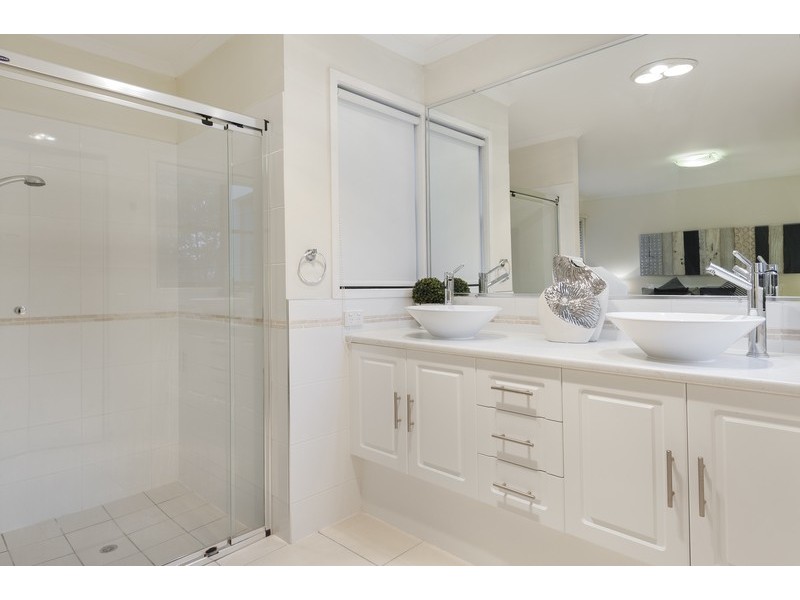 15 Panama Street, Wishart QLD 4122