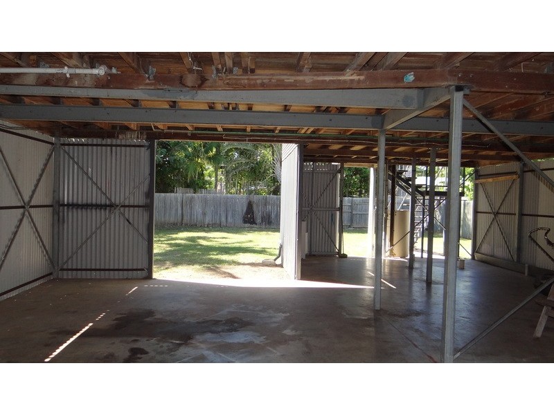 Railway Estate QLD 4810