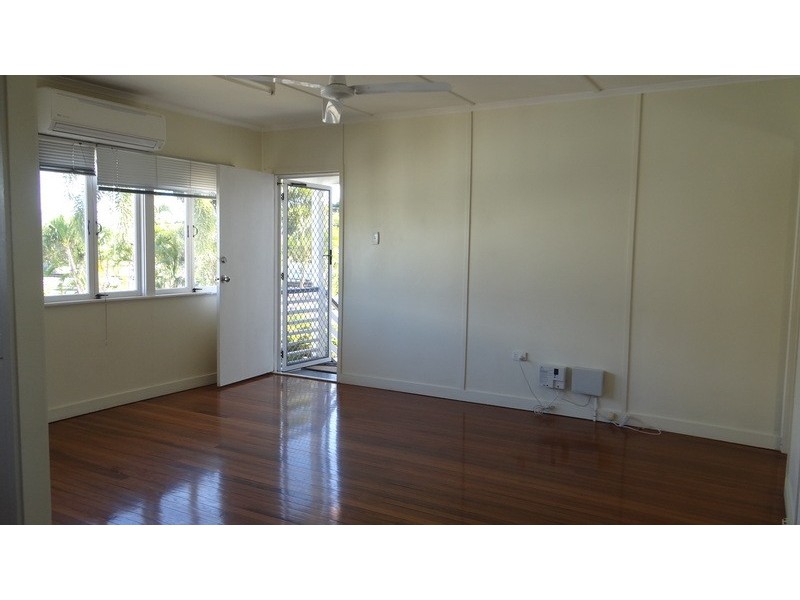 Railway Estate QLD 4810