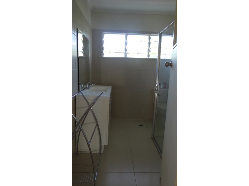 Railway Estate QLD 4810