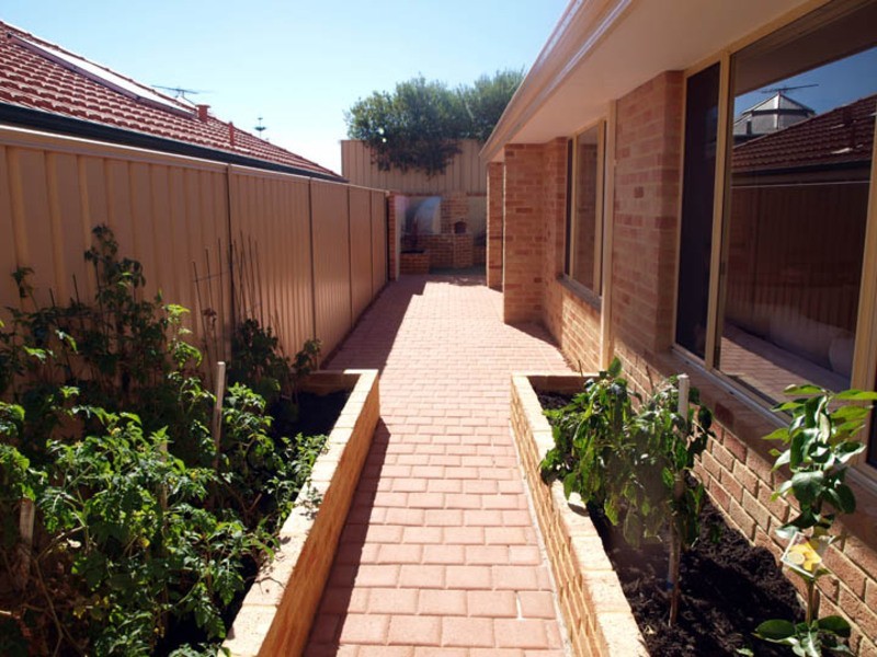 1 Pixie Place, Two Rocks WA 6037