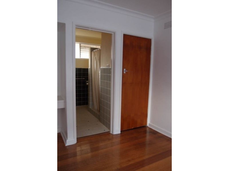 59 Clow St, Dandenong VIC 3175