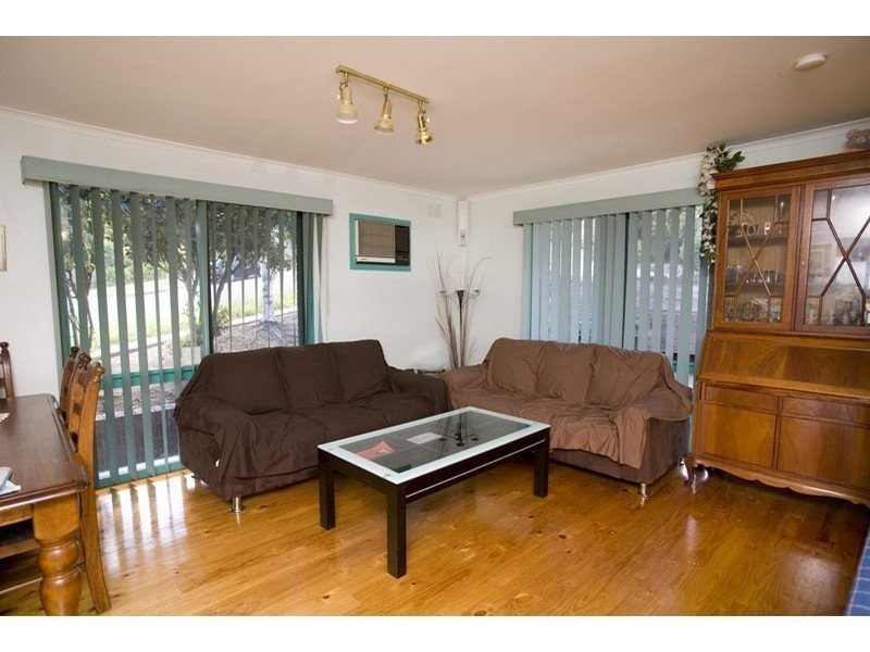 75 William Hovell Drive, Endeavour Hills VIC 3802