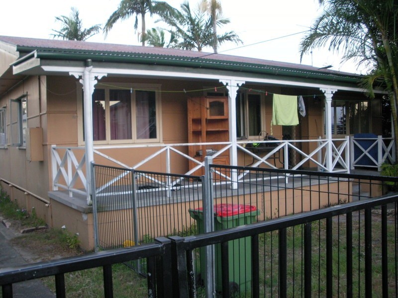 5 Third Avenue, Caloundra QLD 4551