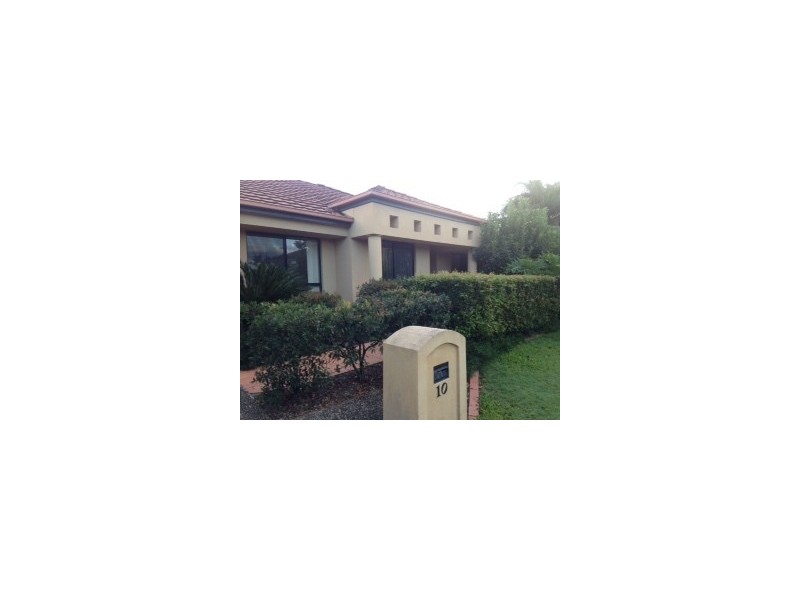 10 Josh Crt, Ashmore QLD 4214