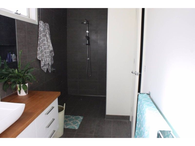Geelong West VIC 3218