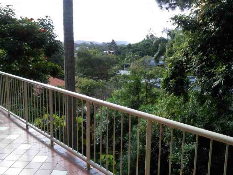 28A WESTVIEW RD, Currumbin QLD 4223