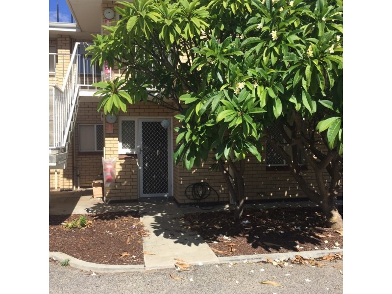 1/5 Richardson Street, South Perth WA 6151