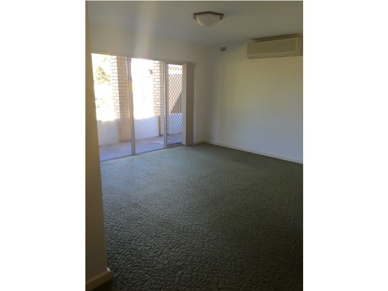 1/5 Richardson Street, South Perth WA 6151