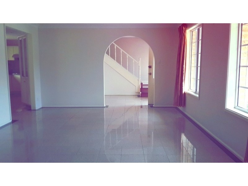 16 Walsh Ave, Castle Hill NSW 2154