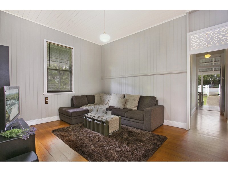 6 Brady Court, Mount Crosby QLD 4306