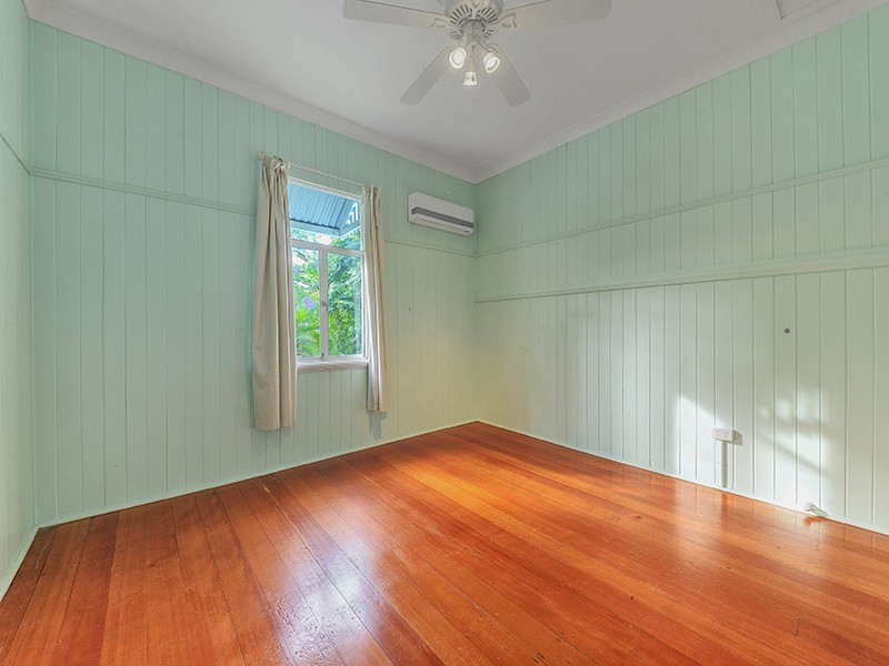 1 Shamrock Street, Gordon Park QLD 4031