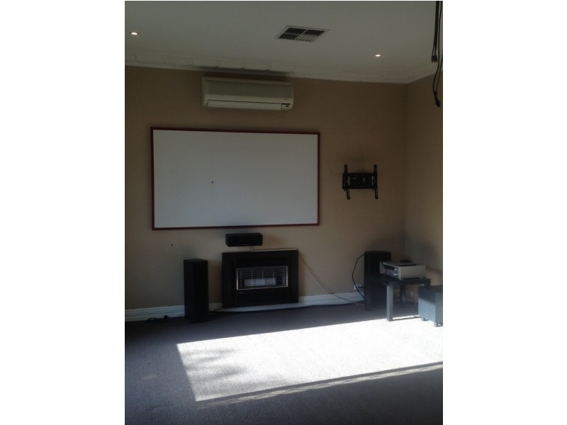 249 George Street, Queens Park WA 6107