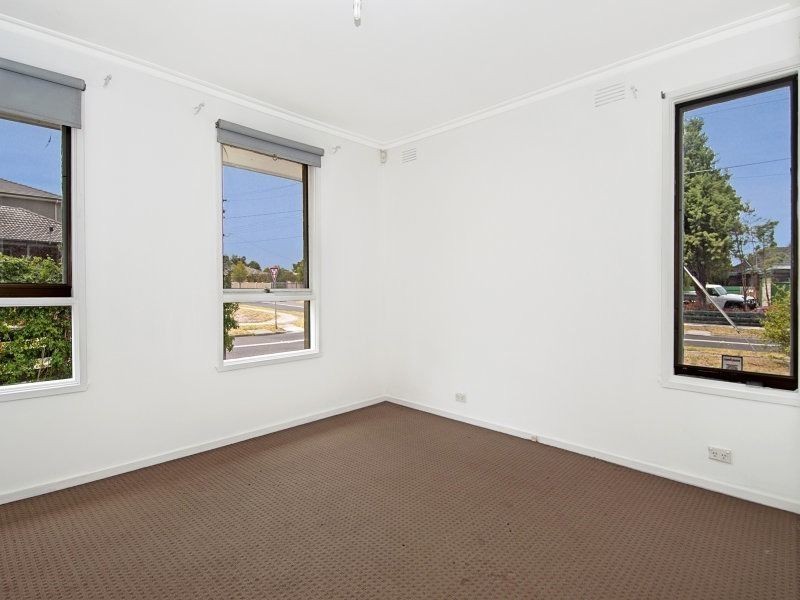71 Centenary St, Seaford VIC 3198