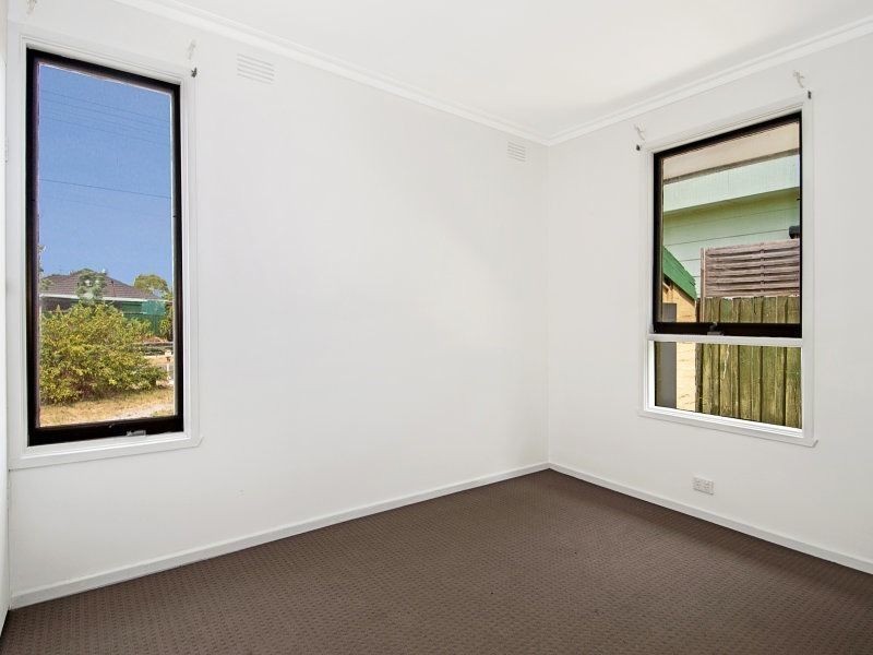 71 Centenary St, Seaford VIC 3198