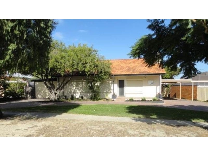 138 Morley Drive, Yokine WA 6060