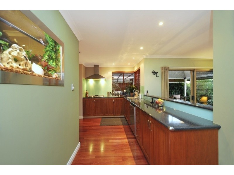 5 Maitland Rise, Woodvale WA 6026