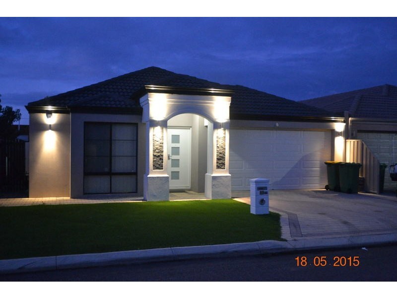 17 Menzies St, Rivervale WA 6103