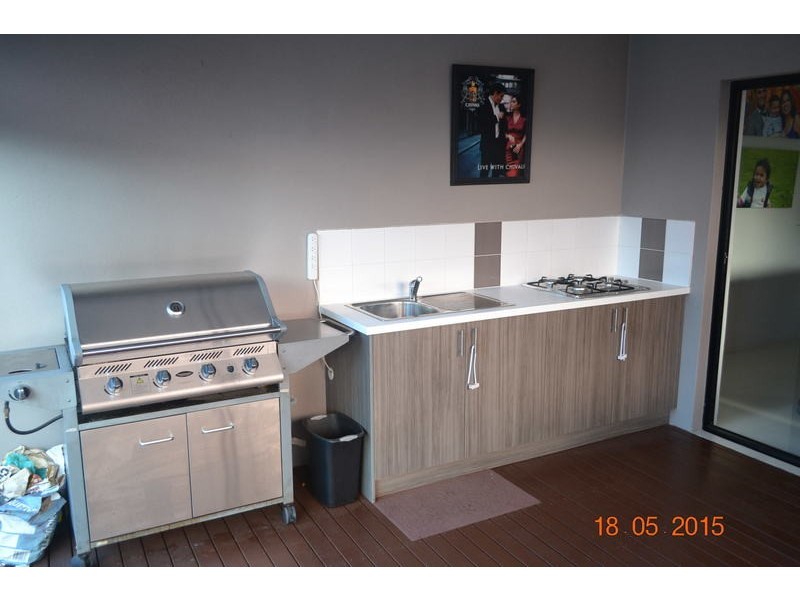 17 Menzies St, Rivervale WA 6103