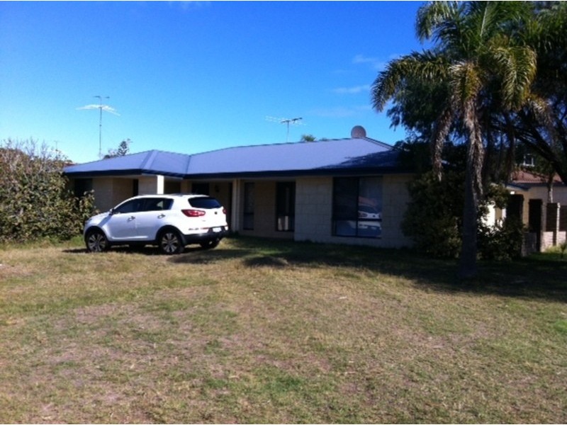 7 Arundel Drive, Halls Head WA 6210